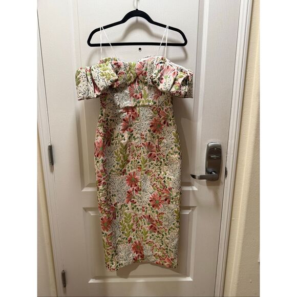 ELLIATT Calaantha Off The Shoulder Midi Dress Floral Wedding Guest size S NWT - Picture 8 of 8